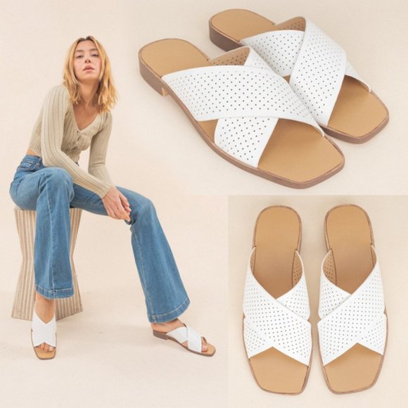 NEW Mi.iM White Perforated Slip On Slide Sandals - Picture 2 of 9